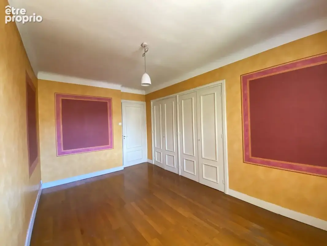 Maison 6 pièces 172 m² à vendre à Tarare (69170) - photo 7