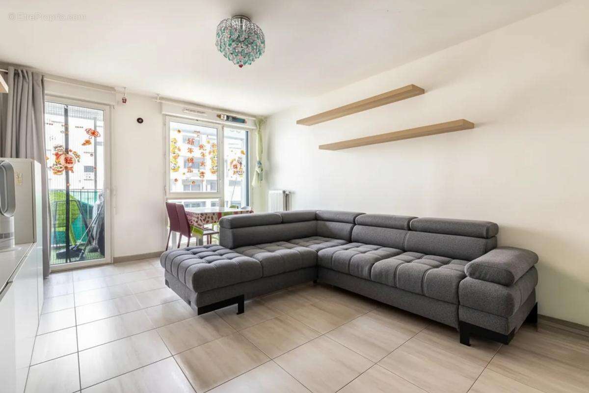 Appartement à IVRY-SUR-SEINE