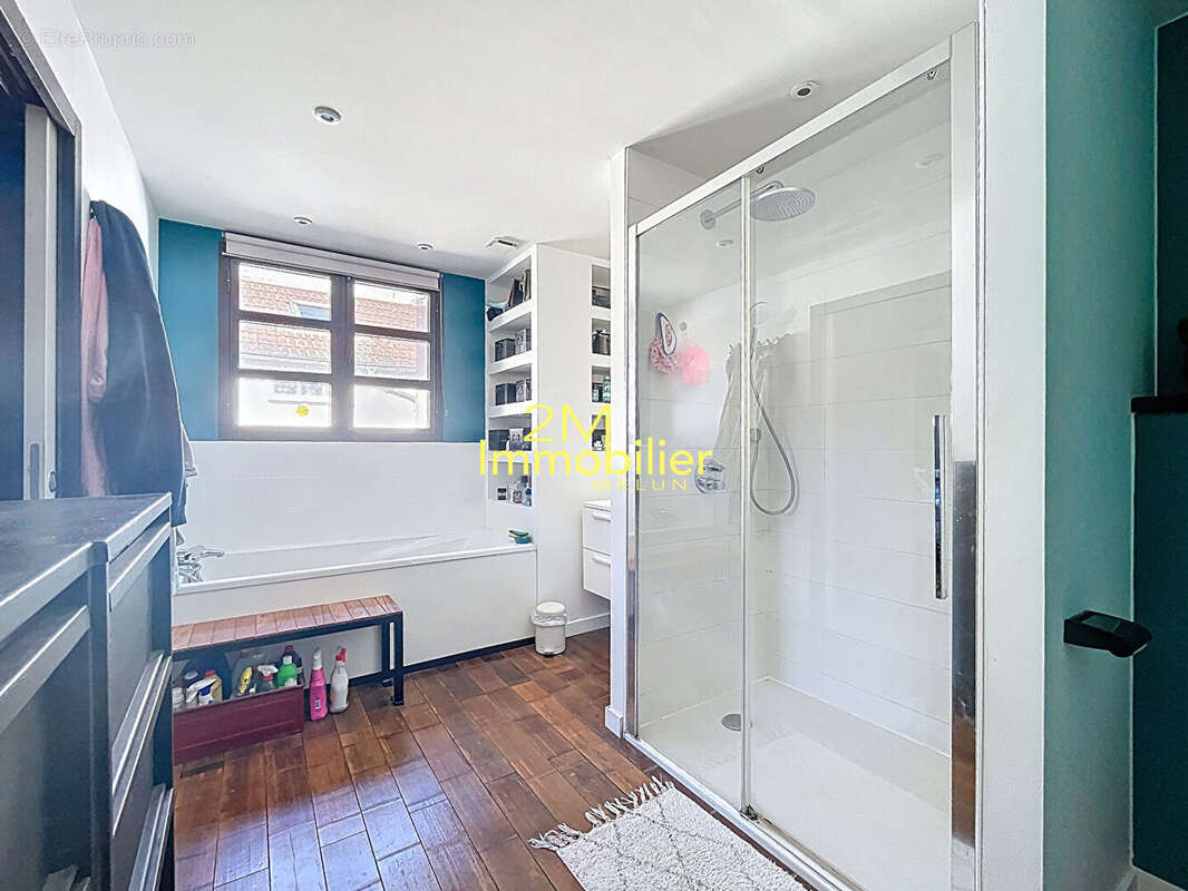 Appartement à VOISENON