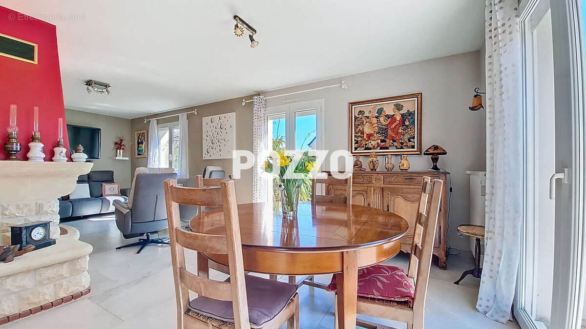 Maison à COURSEULLES-SUR-MER