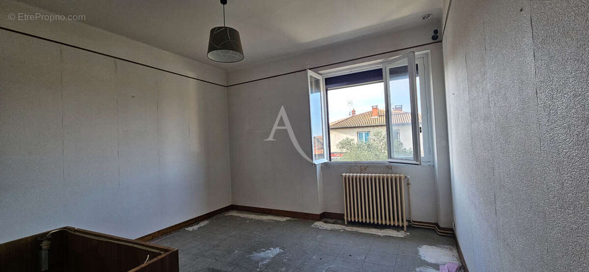 Maison à CASTELMAUROU