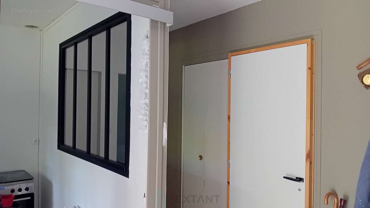 Petite maison sur grand terrain constructible à Saint Palais sur Mer - photo 8