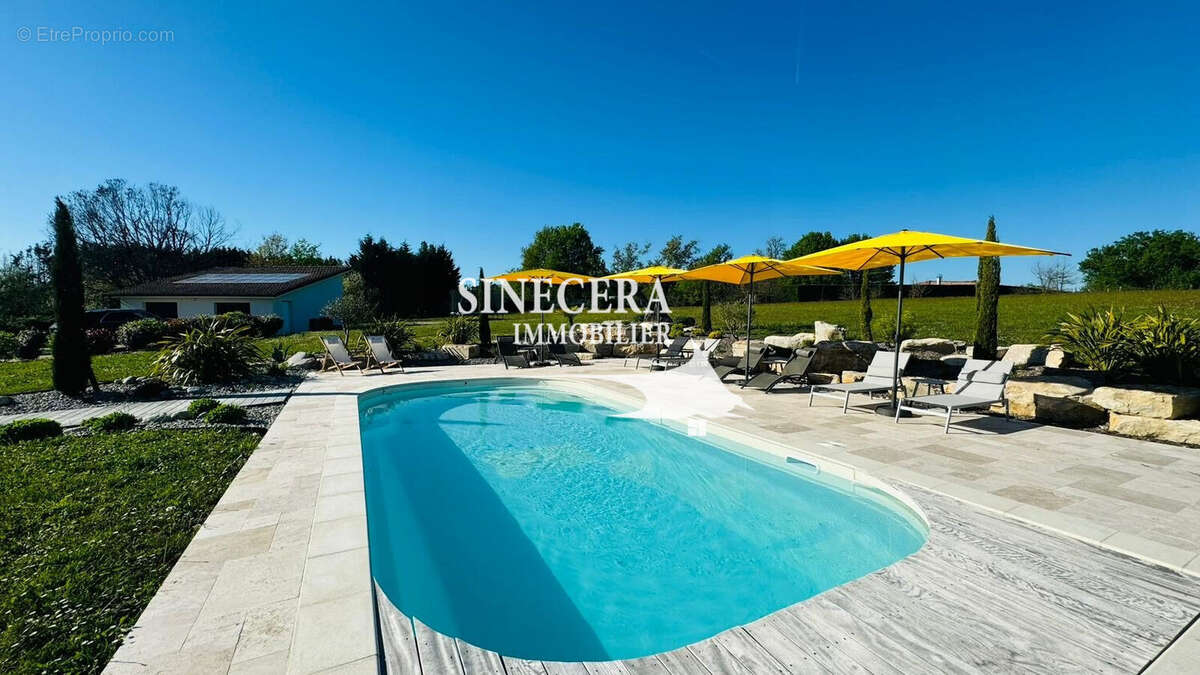 Maison à SAINT-MARTIN-DE-GURSON