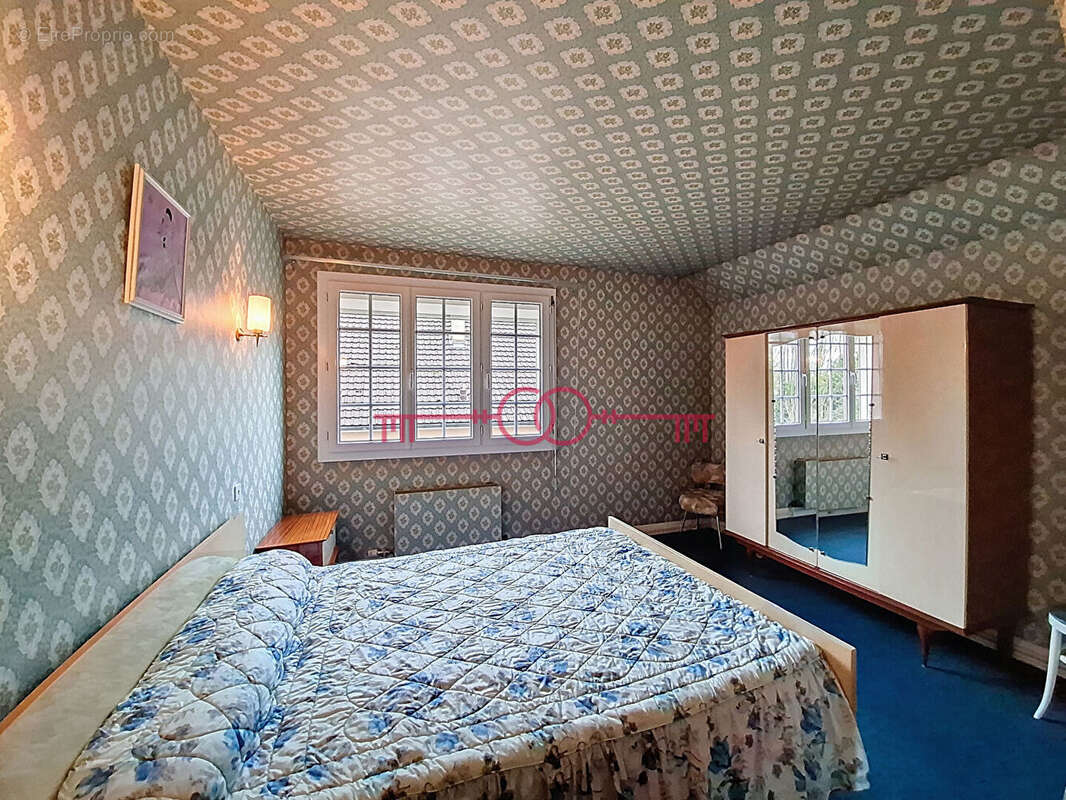 Maison à SAINT-ANDRE-LES-VERGERS