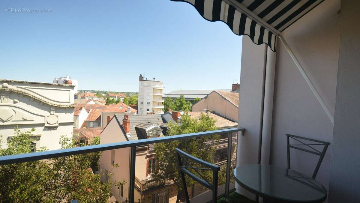 À VENDRE  Appartement T3 rénové - photo 8