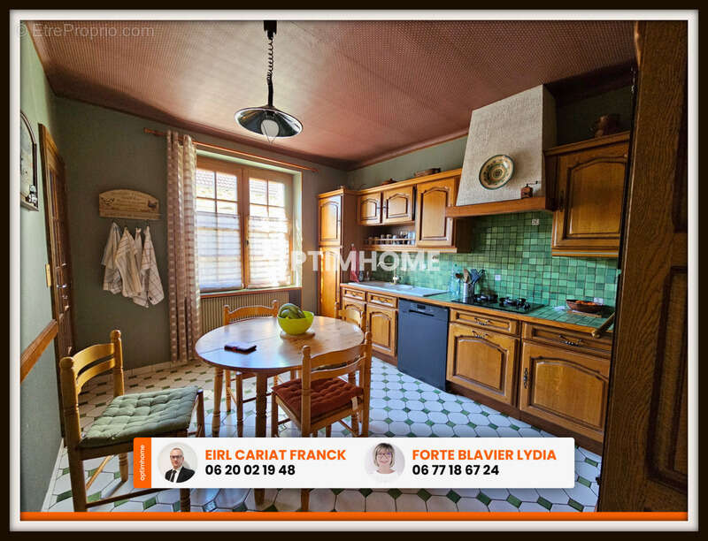 Maison à SAUVIAT-SUR-VIGE