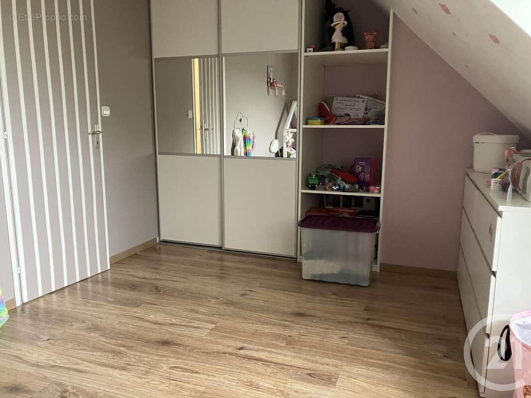 Maison à SAINT-LUMIER-EN-CHAMPAGNE