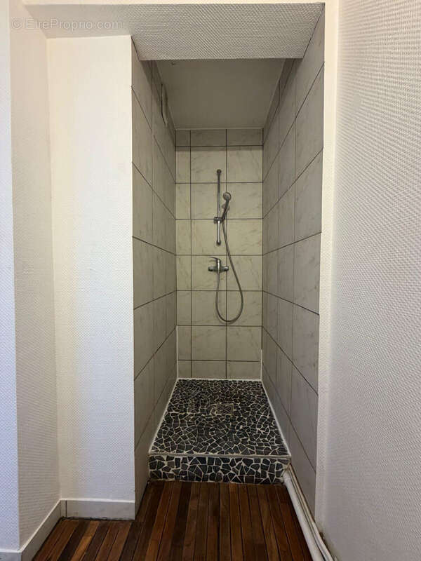 Photo 4 - Appartement à SAINT-ETIENNE