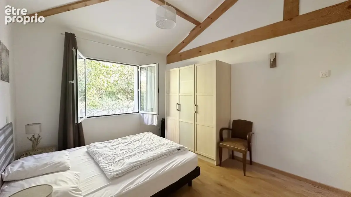 Entre Forêt Landaise et Art de Vivre  Ensemble de deux maisons sur 1638 m² de terrain boisé. - photo 10