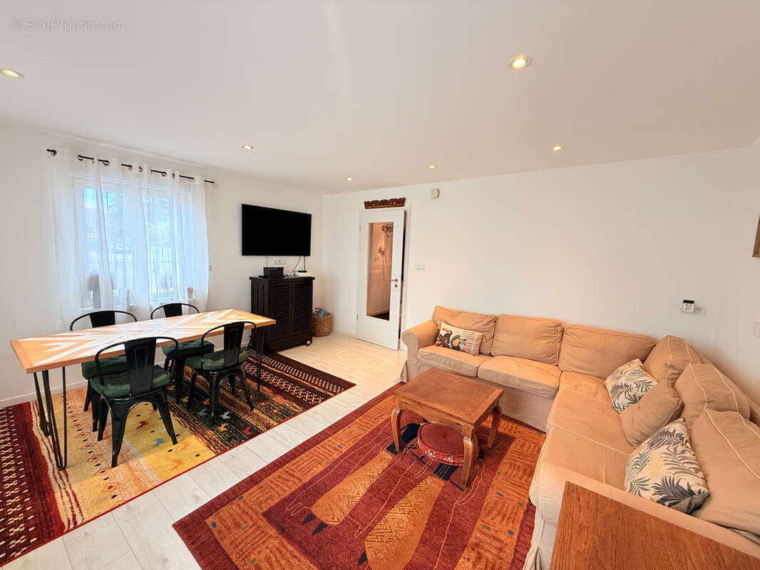 Maison à WEYERSHEIM