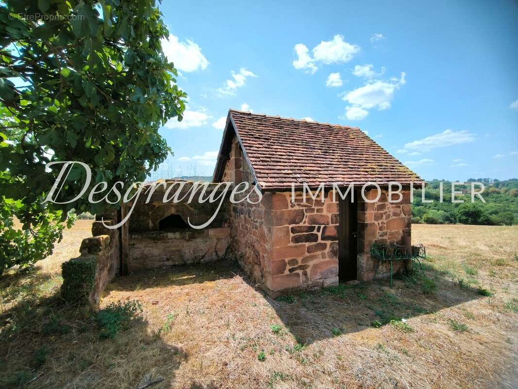 Maison 6 pièces 234 m² à vendre à Teillots (24390) - photo 6