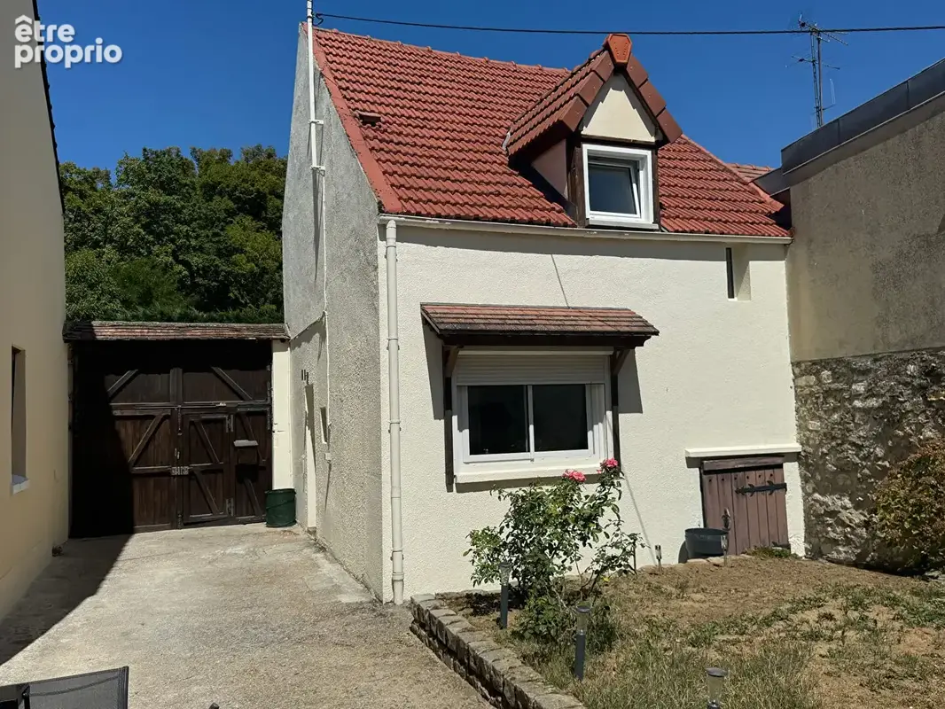 Maison à SAINT-NOM-LA-BRETECHE