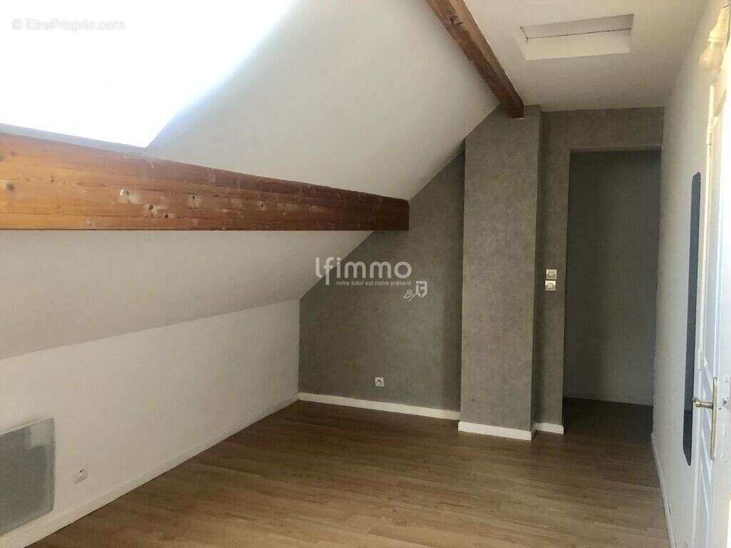 Appartement à CLAYE-SOUILLY