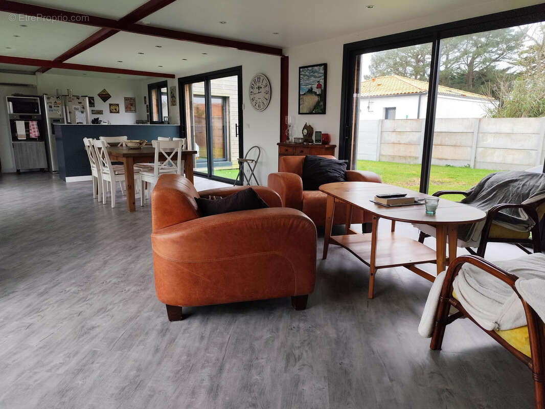 Maison à LA PLAINE-SUR-MER