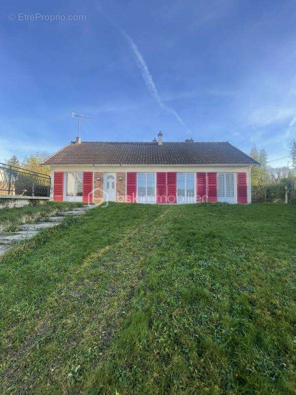 Maison à HERICY