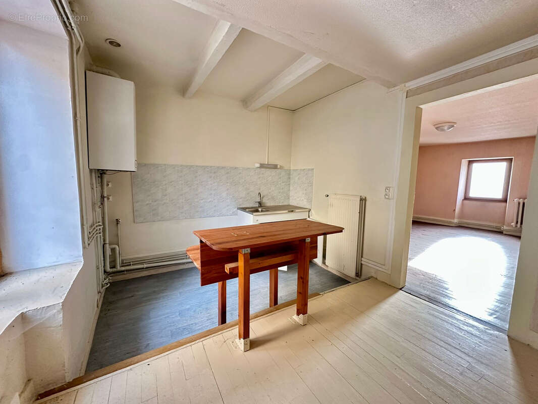 Appartement à LURE