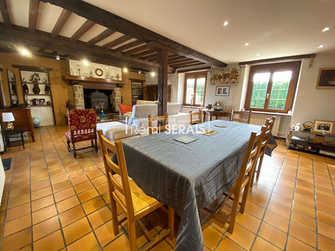 Maison à PUTANGES-PONT-ECREPIN