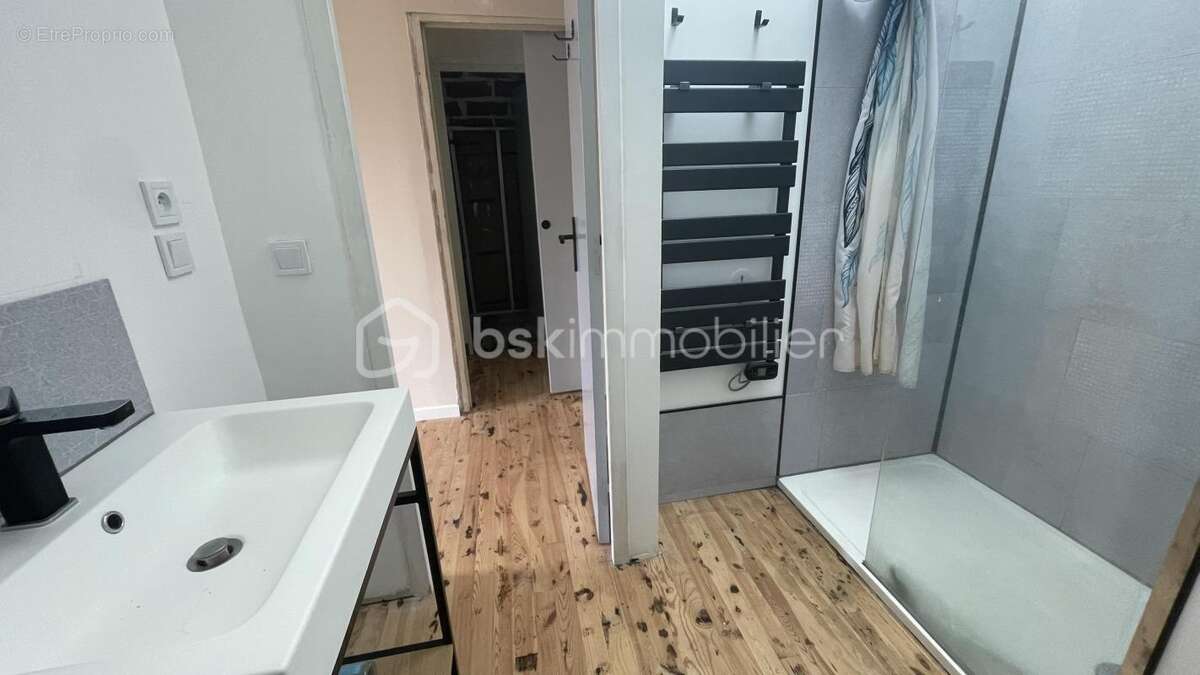 Maison de ville rénovée - photo 5