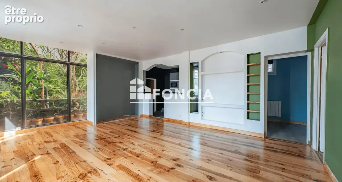 Vienne Centre-Ancien / Saint-Martin - appartement 3 pièces - photo 2