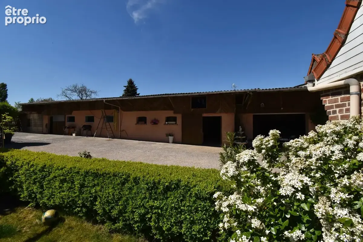 Maison 216 m² à Bertry  - photo 2