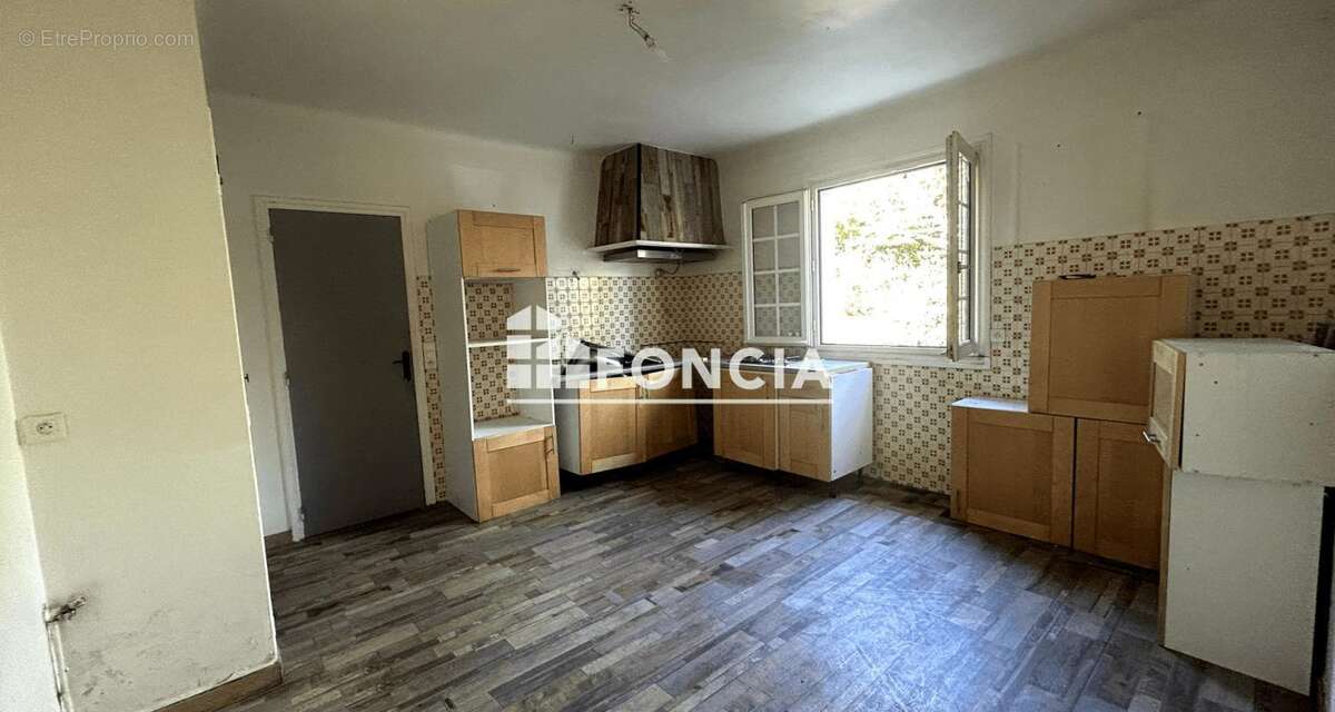 Maison à BASSUSSARRY