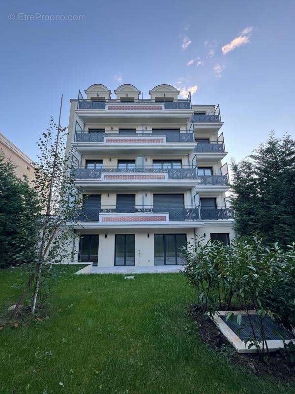 Appartement à VILLEMOMBLE