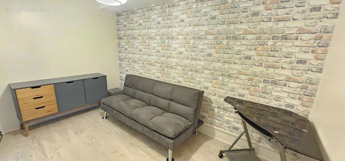 Appartement à SOUCIEU-EN-JARREST