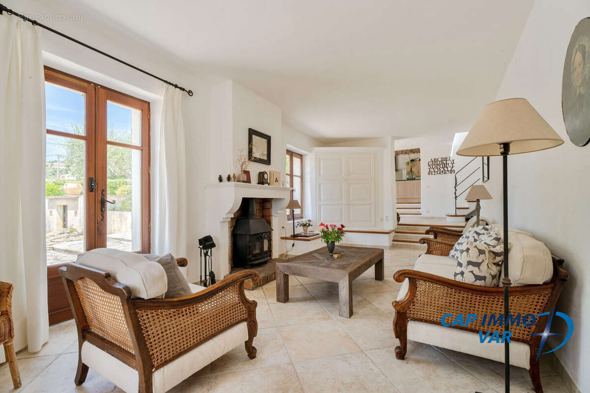 Maison à LA CADIERE-D'AZUR