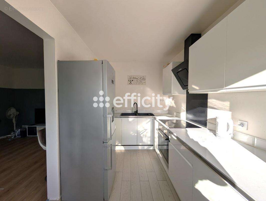 Appartement à EPINAY-SUR-SEINE