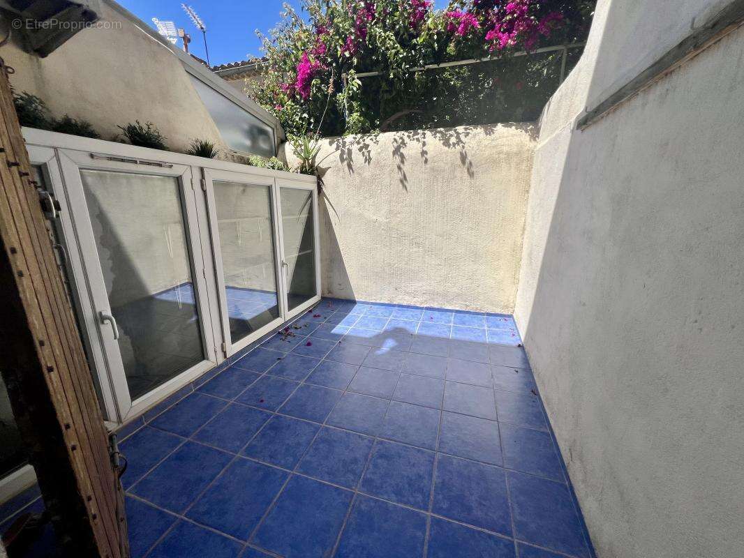 Appartement à MARSEILLE-16E