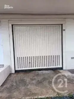 Photo Parking à Toulon au prix de 27 000€