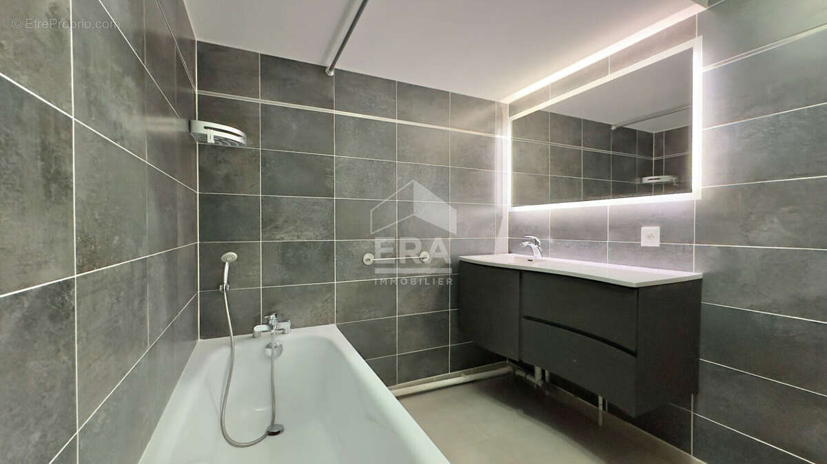 Appartement à ATHIS-MONS