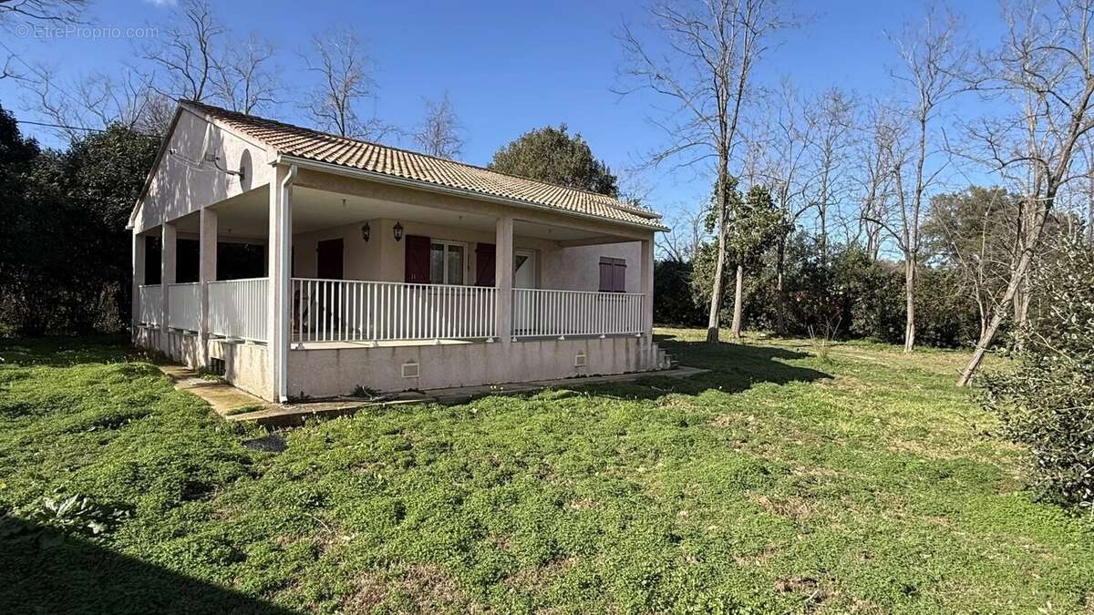 Maison à SANTA-LUCIA-DI-MORIANI