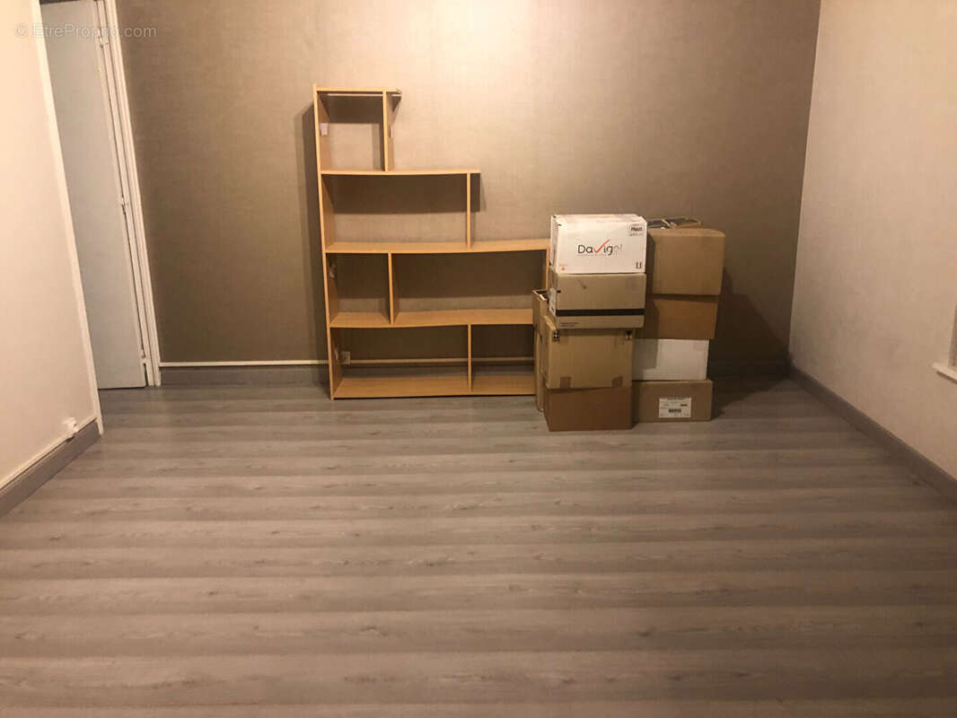 Appartement à LUDRES