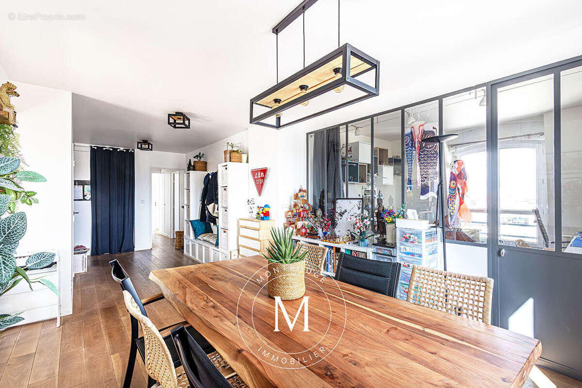 Appartement à MONTROUGE