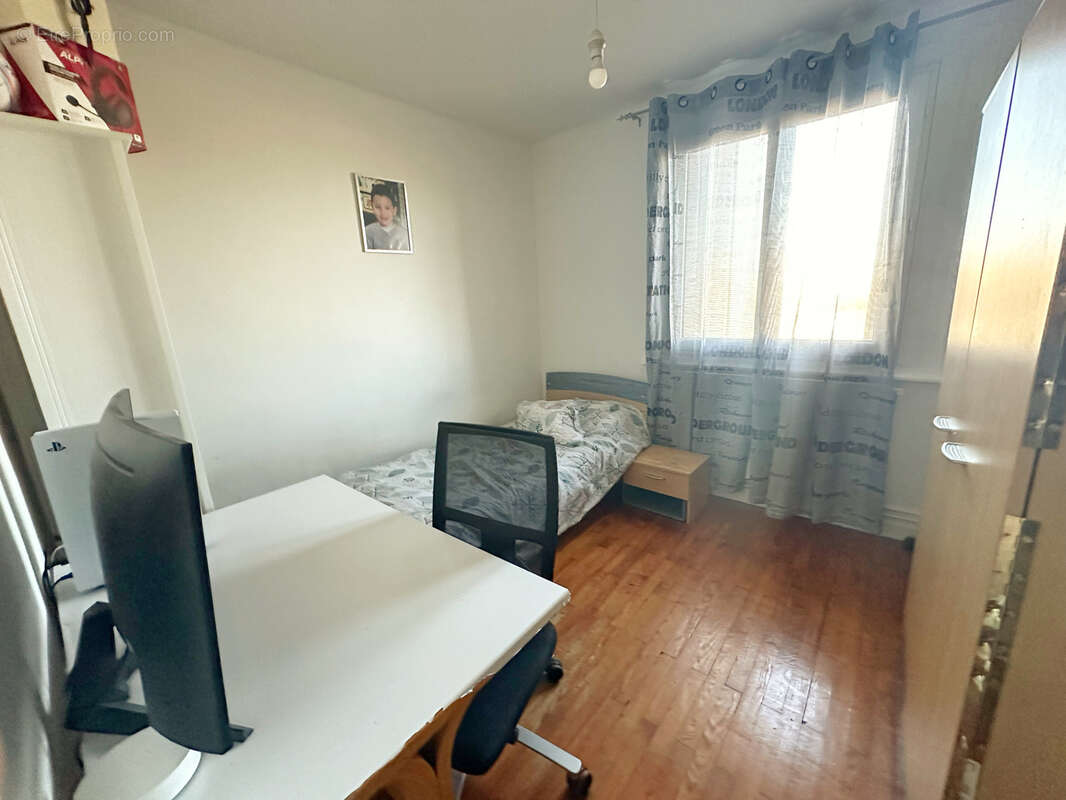 Appartement à OULLINS