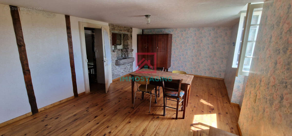 Maison à COMBRET