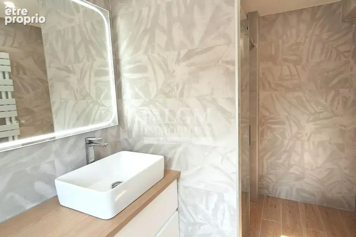 Maison semi-individuelle- 111m2- Centre Steenvoorde - photo 5