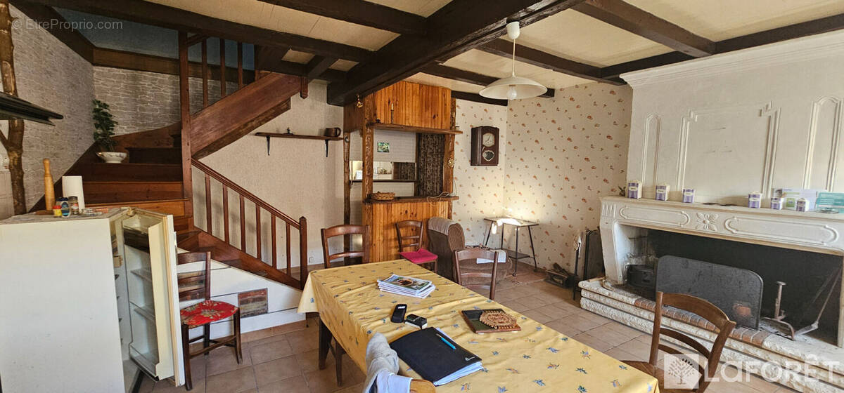 Maison à COURCOURY