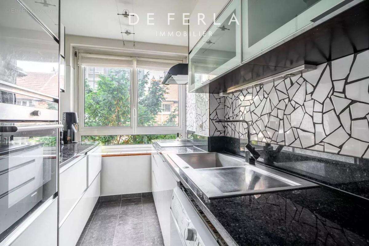 Appartement à MONTROUGE