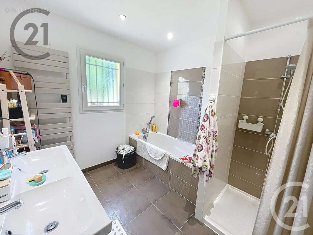 Maison 111 m² à Beaumont  - photo 12
