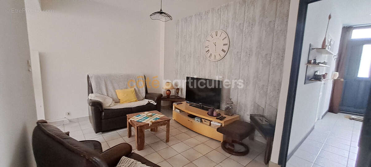 Maison de 90 m² au plein coeur de Mortagne-sur-Sèvre avec jardin et garage - photo 5