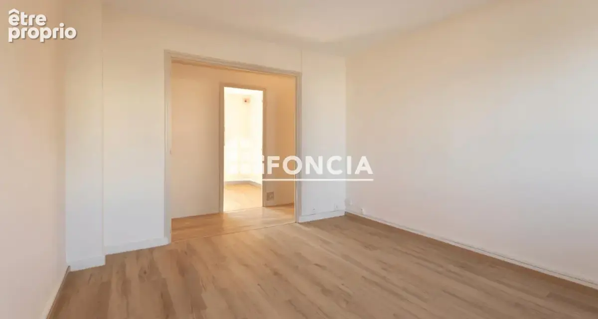 Appartement T3 de 51 m² rénové en RDC – Genay (Les Molières) - photo 2