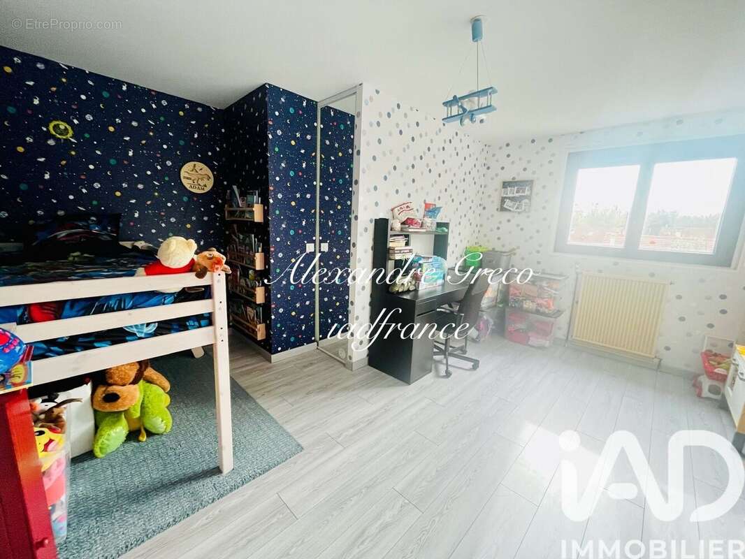 Maison 190 m² à Taverny  - photo 6