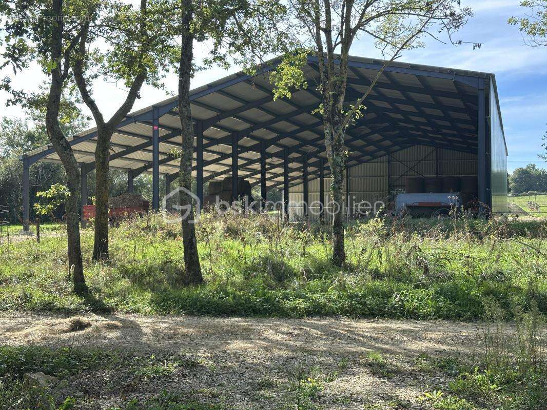 Propriete equestre de 14 hectares - photo 21