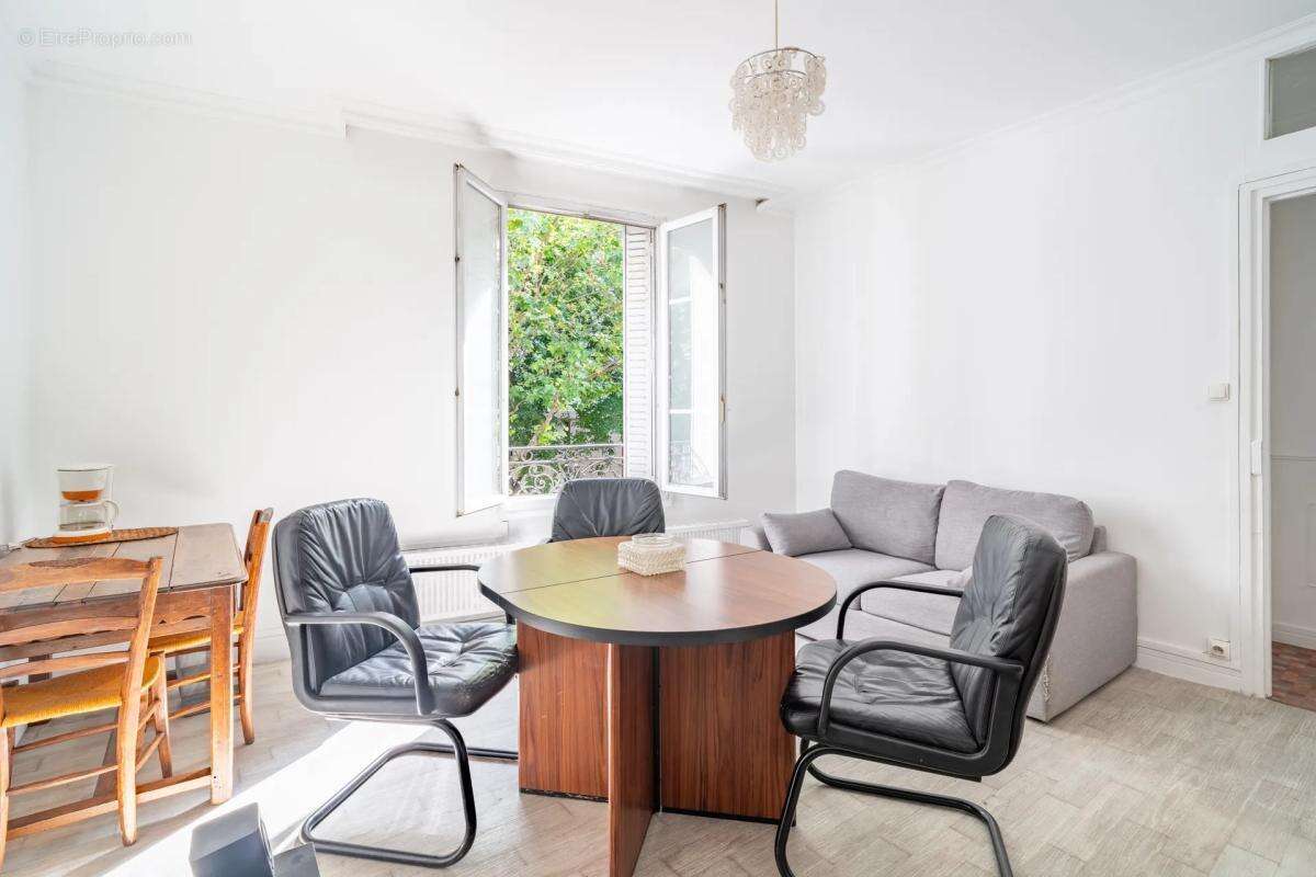 Appartement à ASNIERES-SUR-SEINE