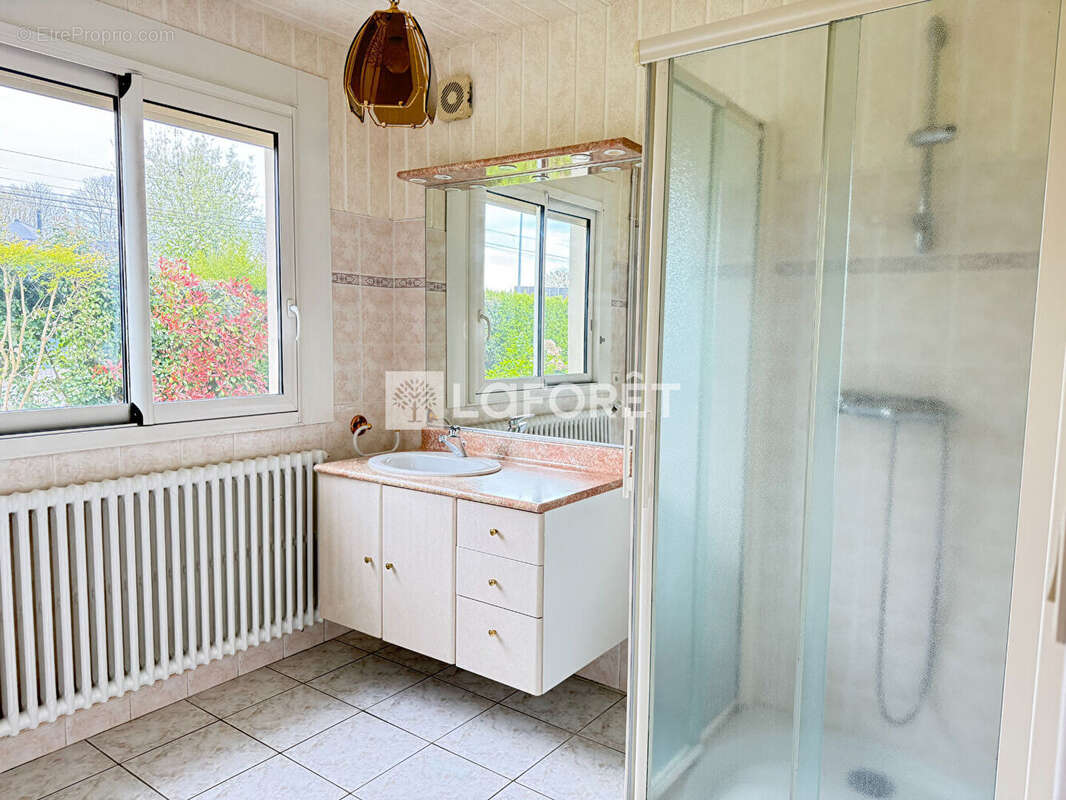 Maison à SAINT-AGATHON