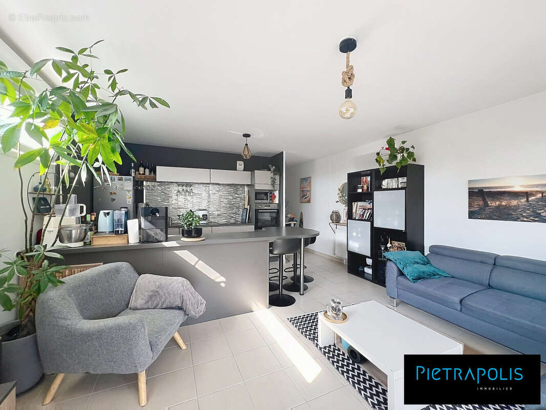 Appartement à RILLIEUX-LA-PAPE