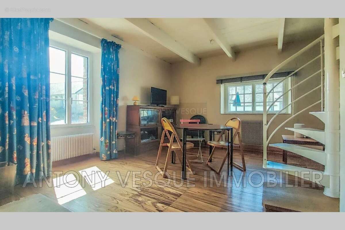 Maison à BLAINVILLE-SUR-MER