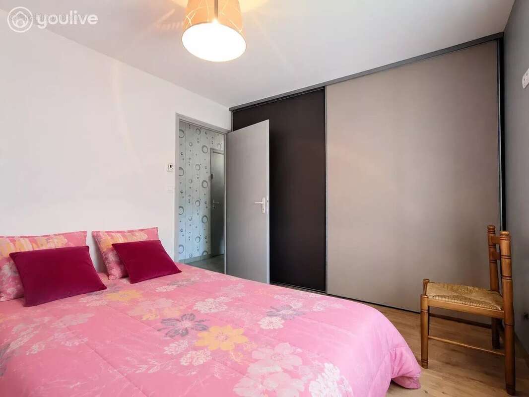 Bois-de-Céné – Coup de cœur ! Plain-pied de 109 m² avec séjour de 51 m², véranda et jardin clos - photo 8